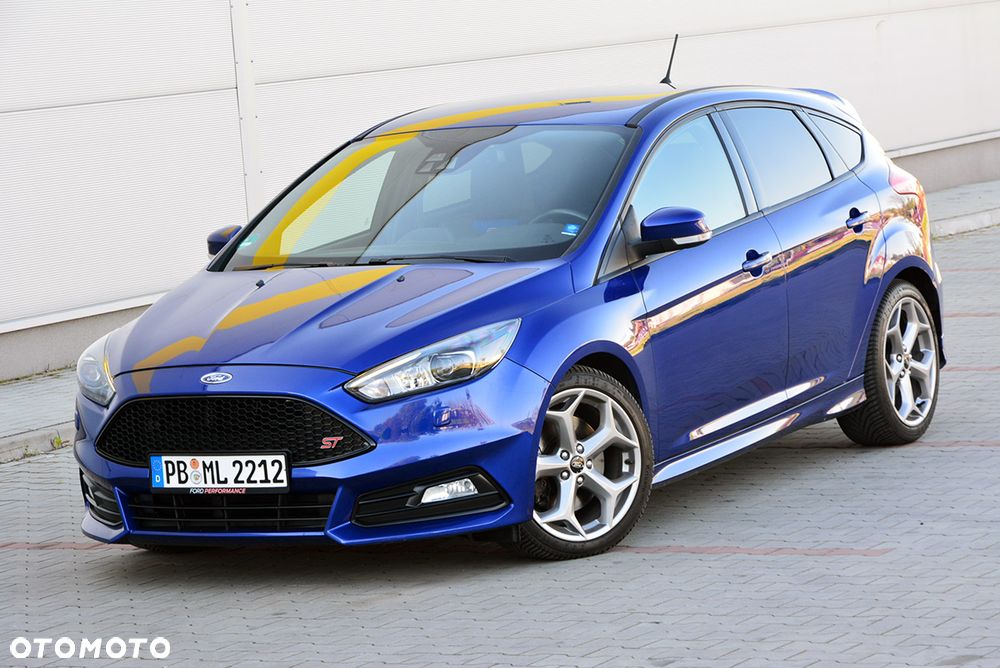 Ford Focus 2.0 TDCi ST - 20