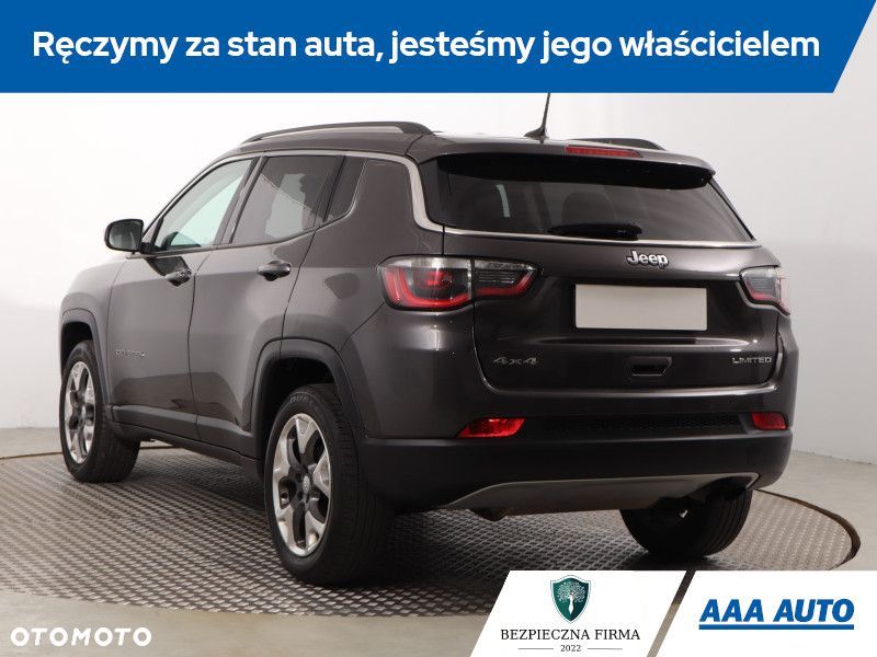Jeep Compass - 5