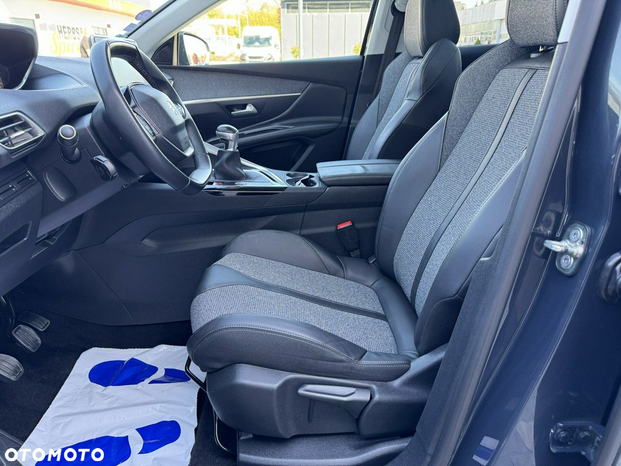 Peugeot 3008 PureTech 130 Stop & Start GPF Active - 19