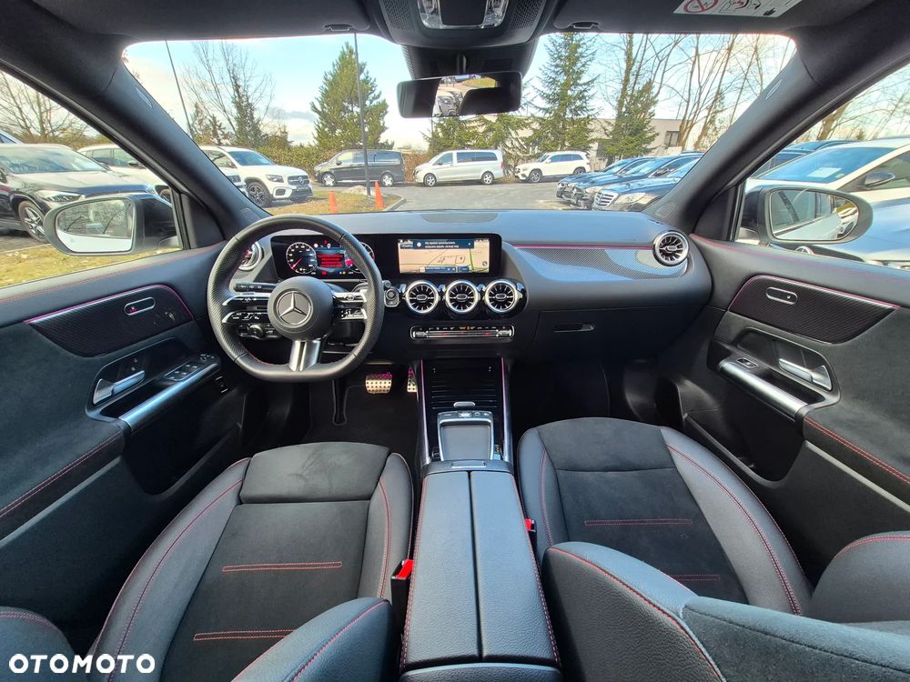 Mercedes-Benz GLA 200 AMG Line - 19