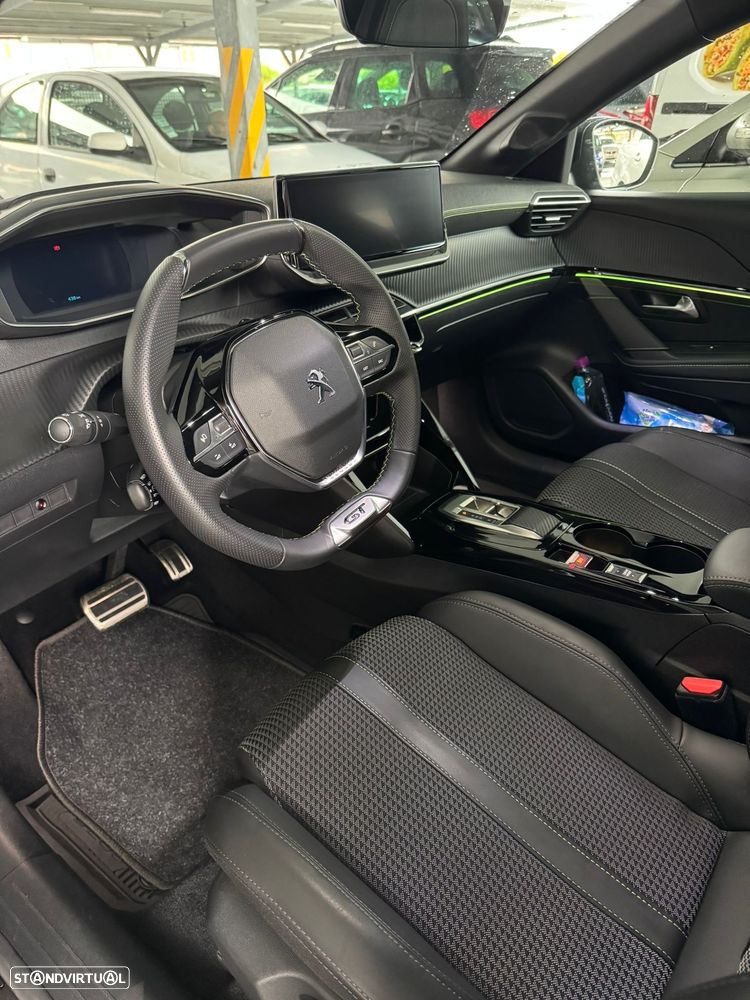 Peugeot e-208 50 kWh GT - 3