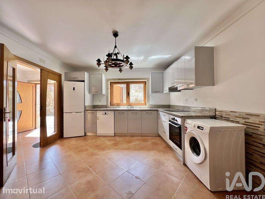 Casa T1 em Sernancelhe e Sarzeda de 121,00 m2 - Grande imagem: 3/21