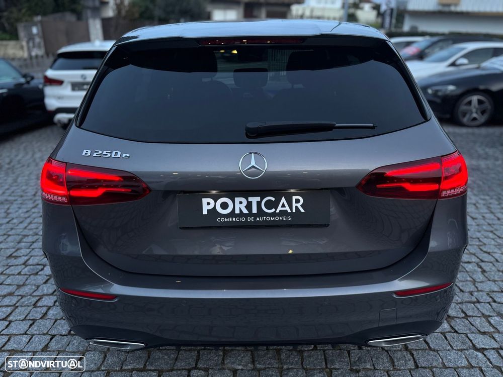 Mercedes-Benz B 250 e AMG Line - 7