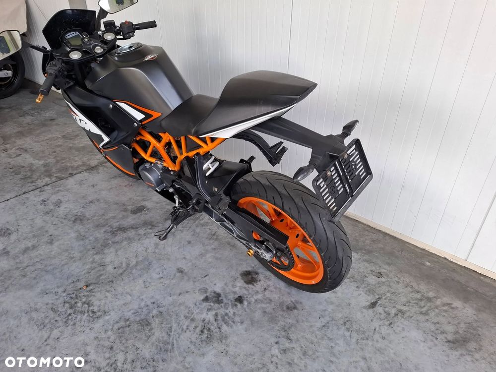 KTM RC 125 - 3