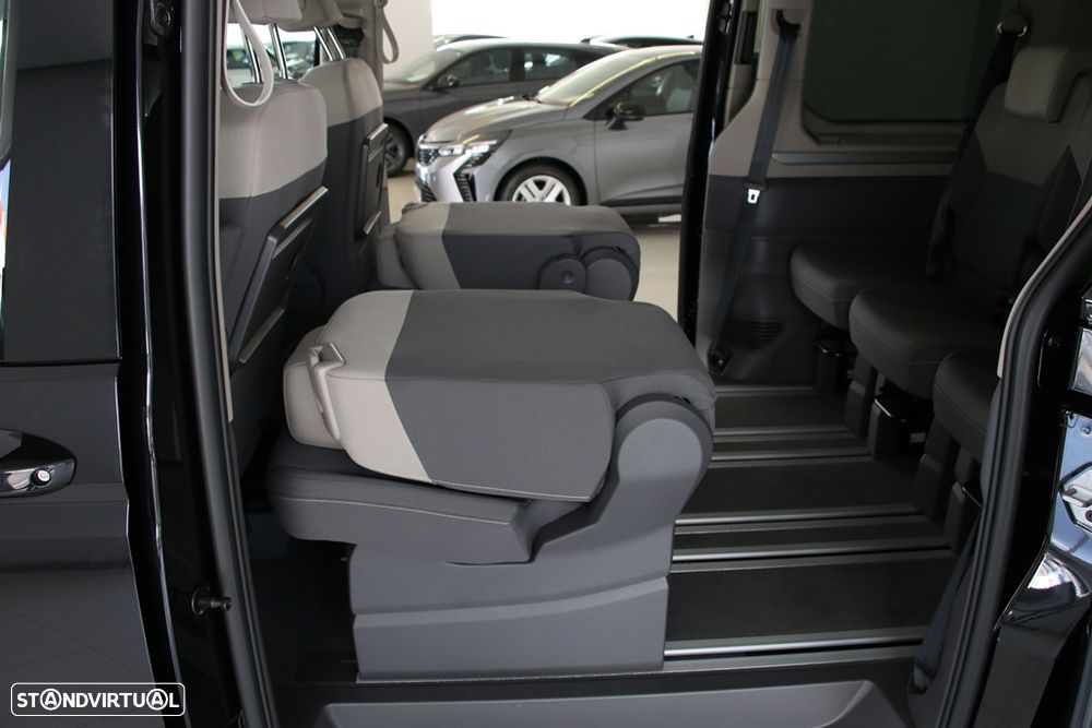 VW Multivan 1.5 TSI e-Hybrid Life DSG - 22