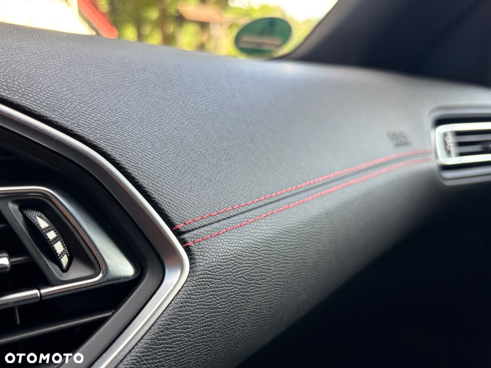 Peugeot 308 2.0 BlueHDi GT S&S EAT8 - 19