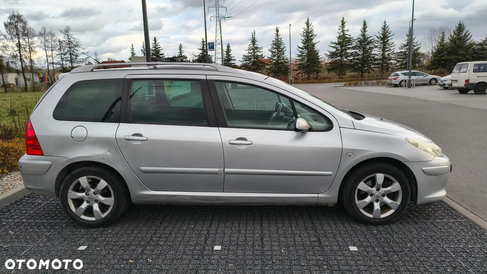 Peugeot 307 SW 110 - 4