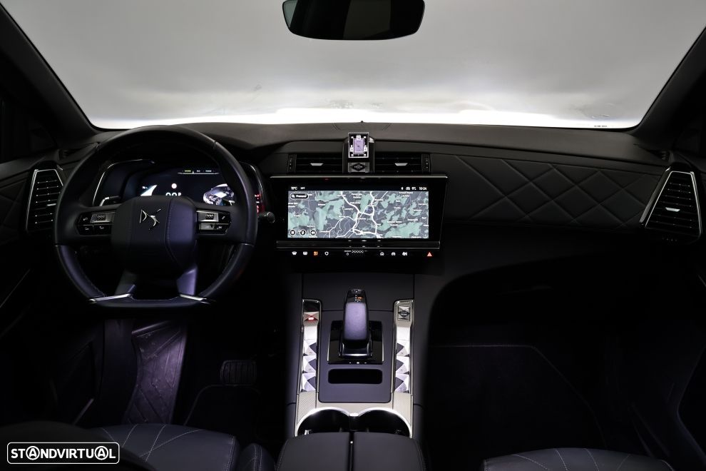 DS DS7 4x4 300 Rivoli - 20