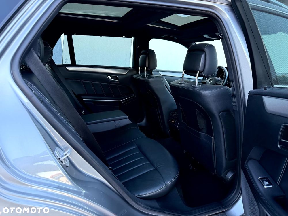 Mercedes-Benz Klasa E 350 BlueTEC 4Matic 7G-TRONIC Avantgarde - 23