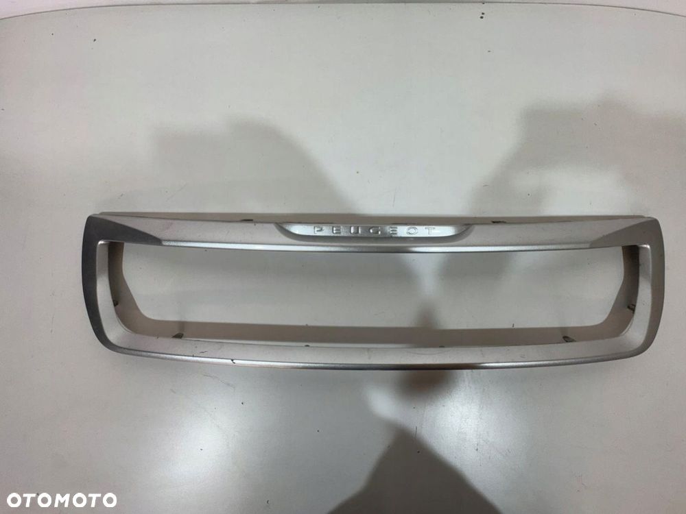 PEUGEOT PARTNER III 3 LIFT GRILL RAMKA GRILLA ORYGINAŁ - 1