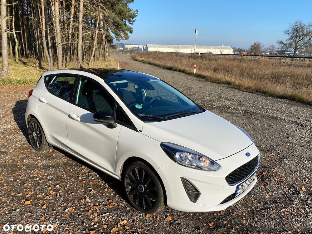 Ford Fiesta 1.1 S&S TREND - 1
