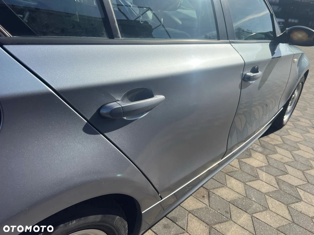 BMW E87 DRZWI TYLNE PRAWE QUARZBLAU METALLIC - 3