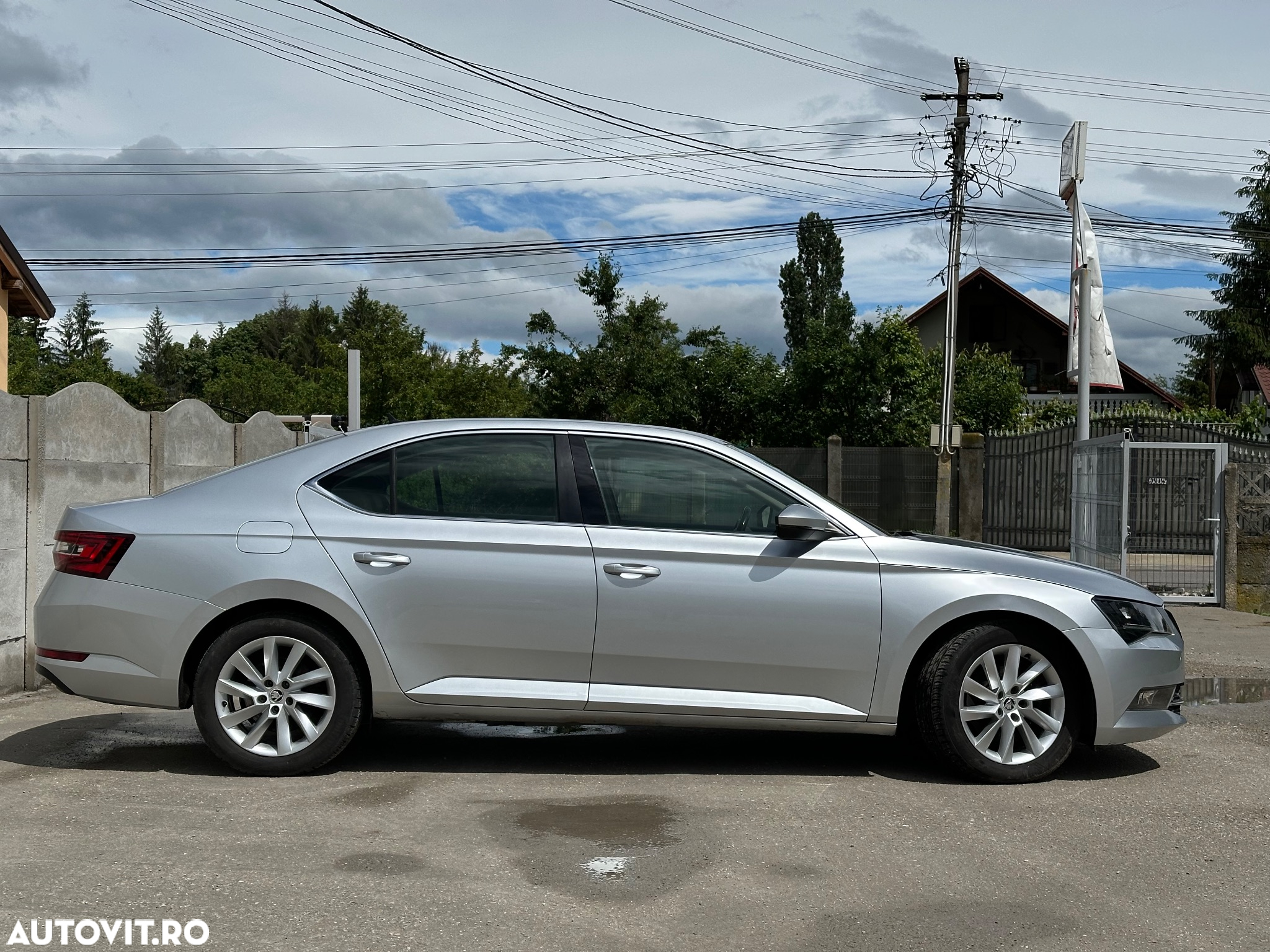 Skoda Superb 1.6 TDI Style - 30