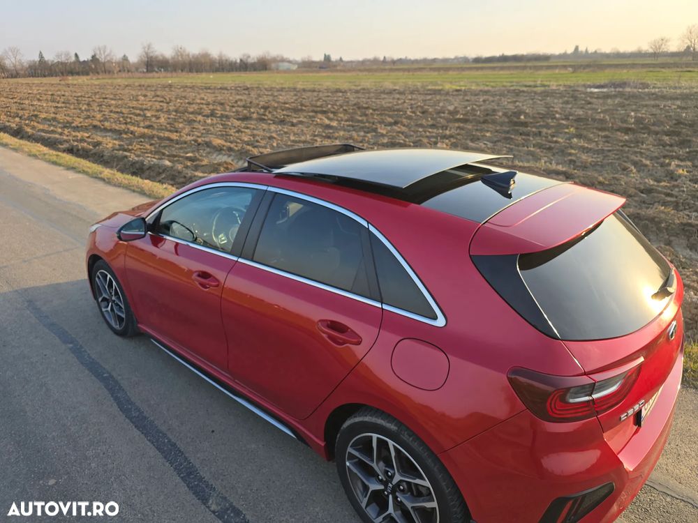 Kia Ceed 1.5 T-GDI MHEV 7DCT GT Line - 24