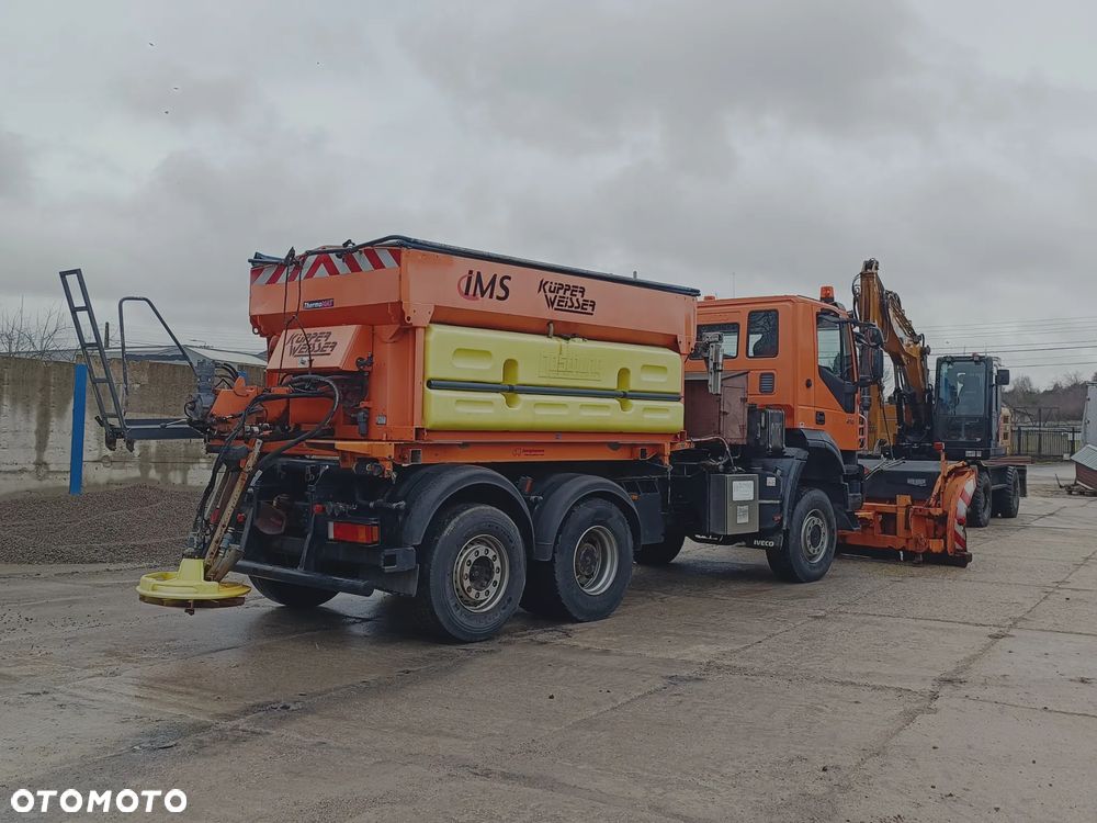 Iveco TRAKKER 410 6x4 / 6x6 Wywrotka / Piaskarka - 3