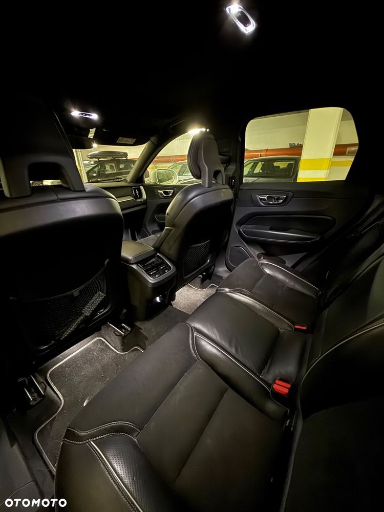 Volvo XC 60 T5 R-Design - 7