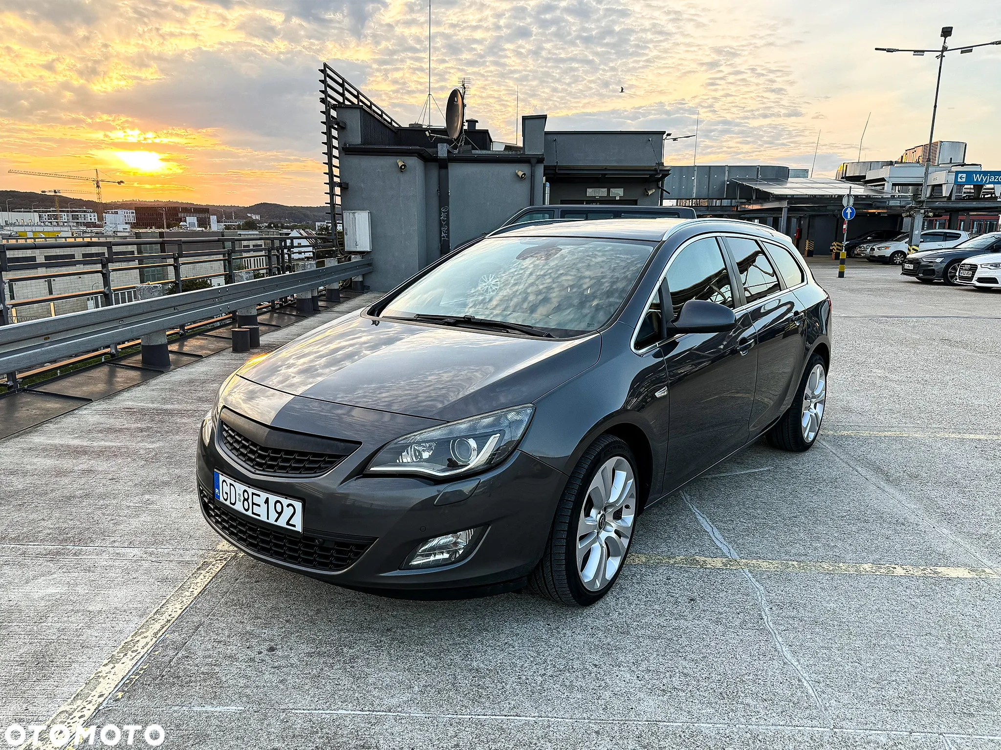 Opel Astra - 2