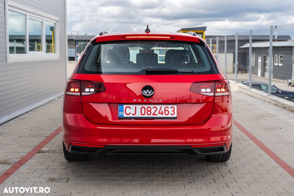 Volkswagen Passat Variant 2.0 TDI DSG (BlueMotion Technology) Comfortline - 29