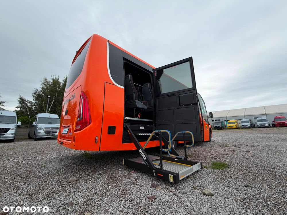 Mercedes-Benz Sprinter 519 - 7