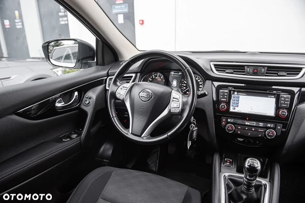 Nissan Qashqai - 24