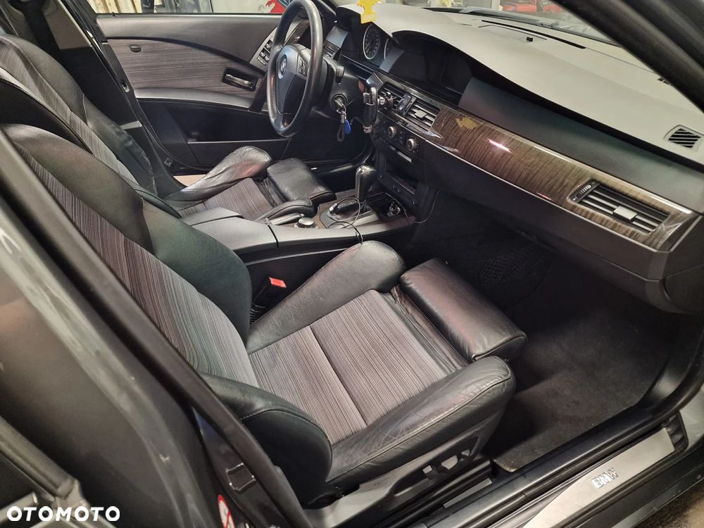 BMW Seria 5 - 23