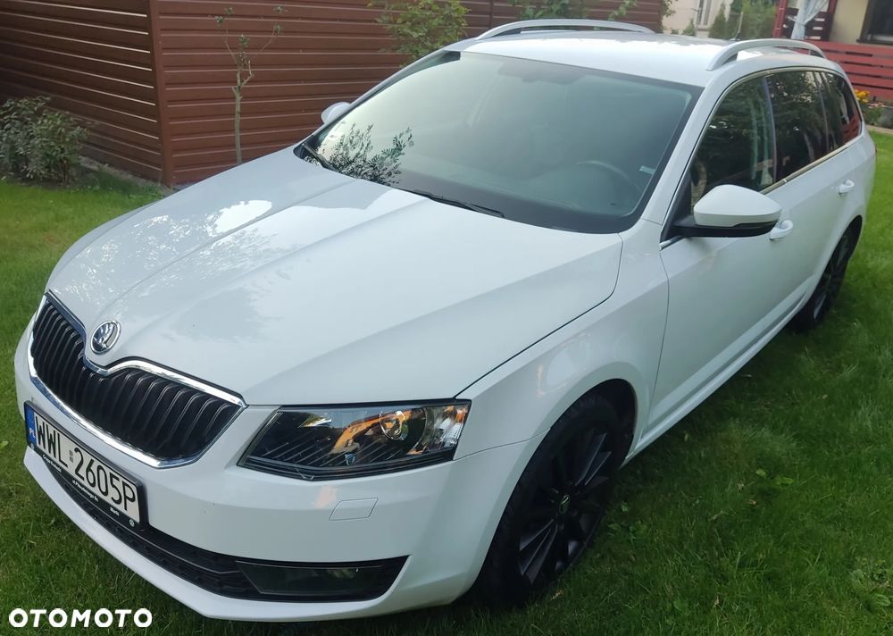 Skoda Octavia Combi 1.6 TDI (Green tec) DSG Style - 13