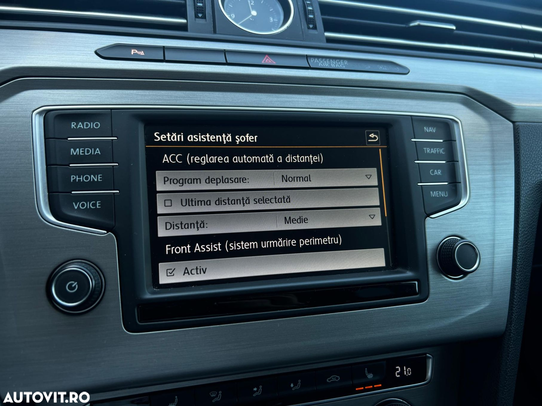Volkswagen Passat - 17