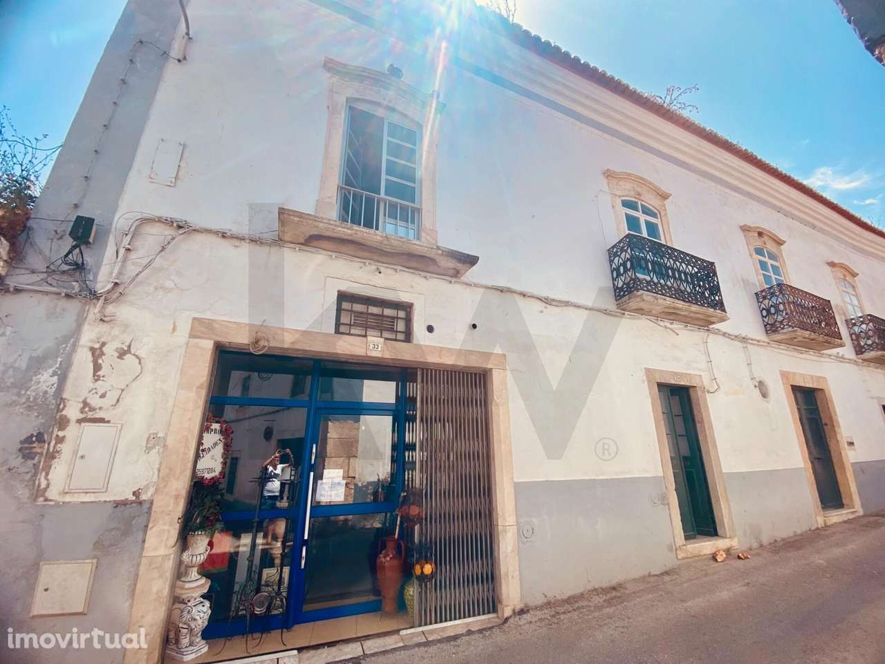 Viver Borba Como Antigamente | Apartamento T5 Senhorial com Logradouro - Grande imagem: 3/32