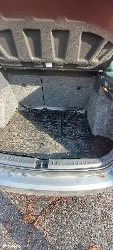 Seat Ibiza 1.4 16V Style - 8