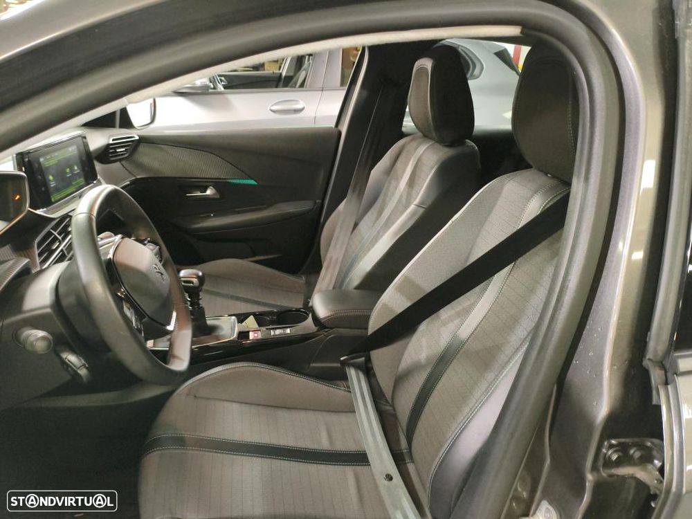 Peugeot 208 1.2 PureTech Allure Pack - 5