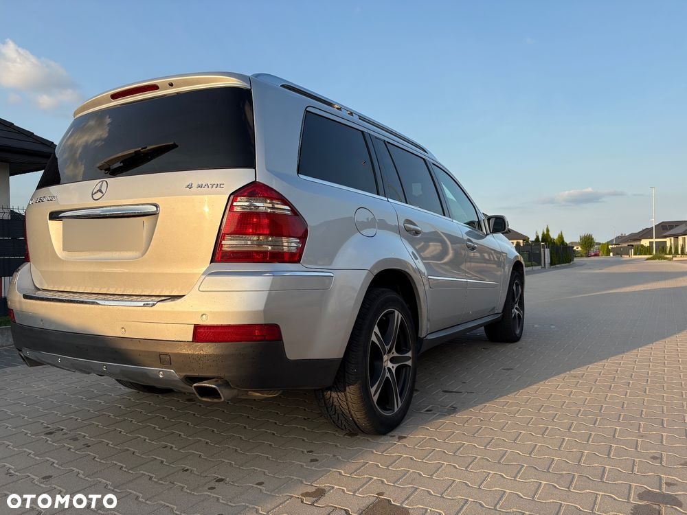 Mercedes-Benz GL 320 CDI - 10