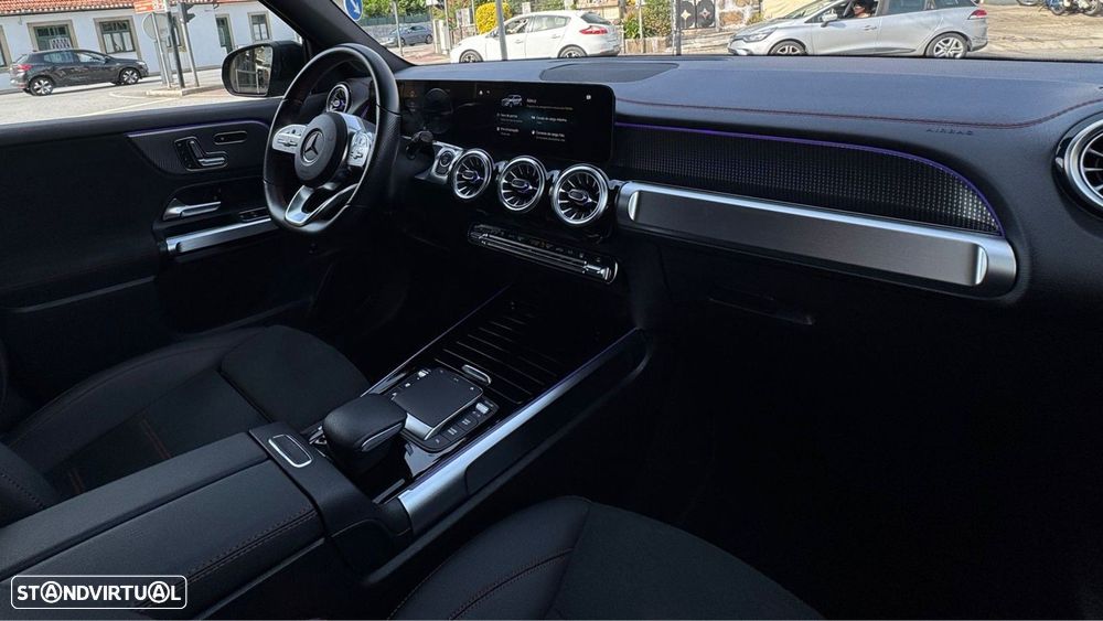 Mercedes-Benz EQB 300 4Matic AMG Line - 17
