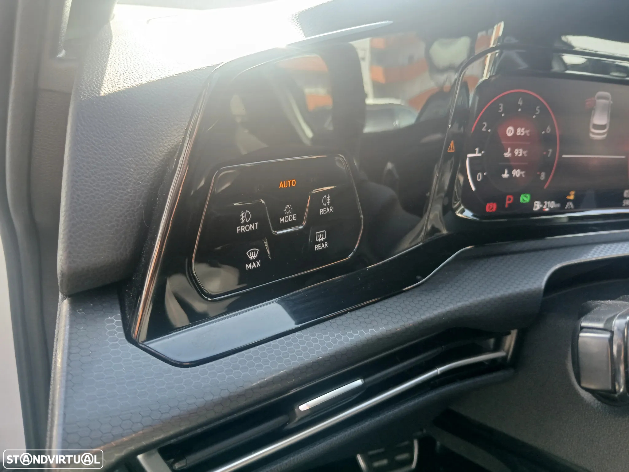 VW Golf 2.0 TSI GTI DSG Performance - 41