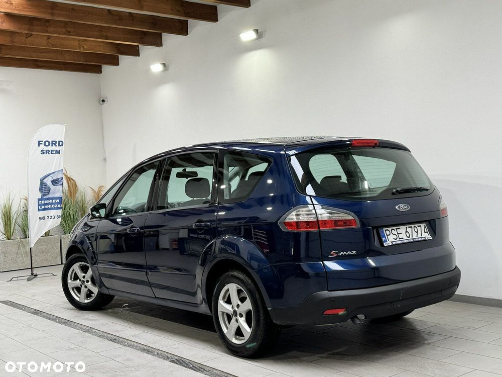 Ford S-Max - 14