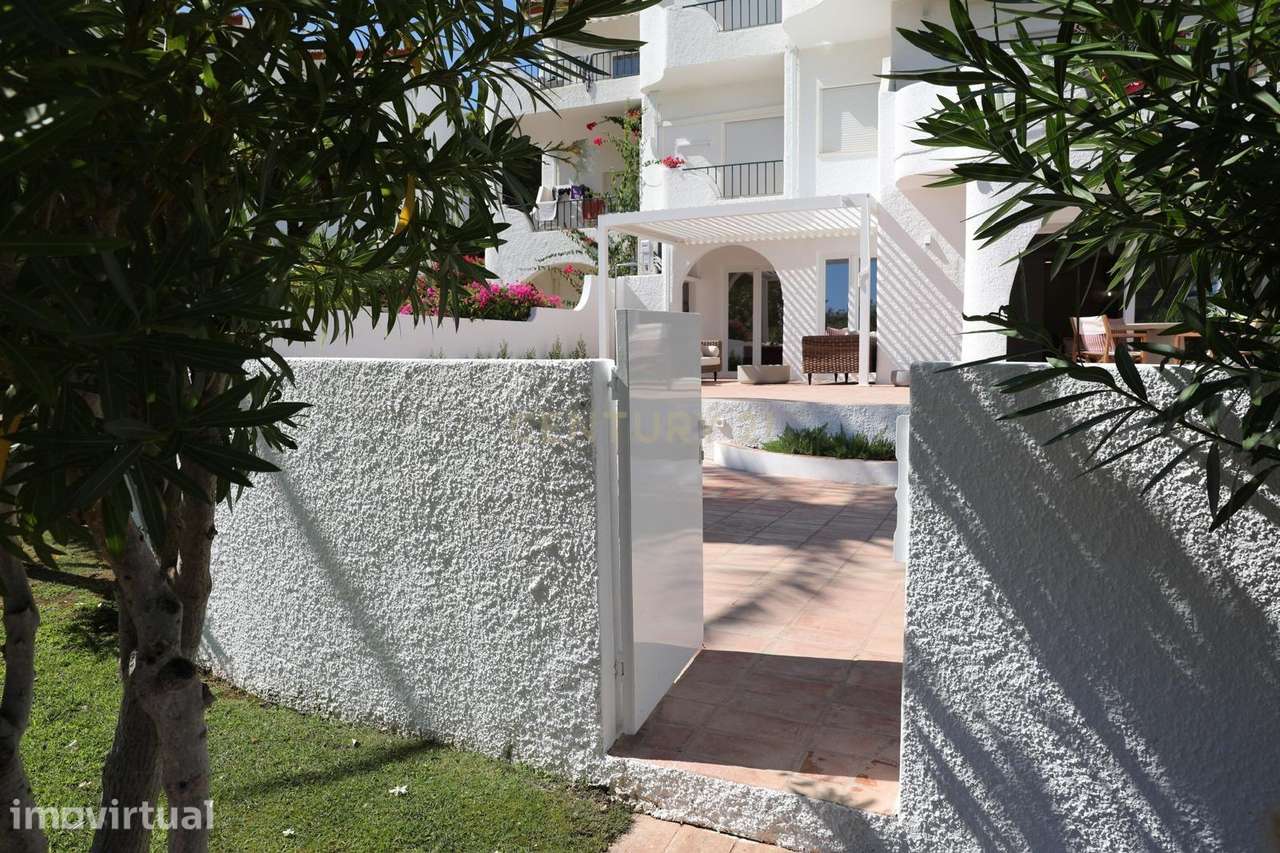 Magnifico apartamento T2, renovado e mobilado.