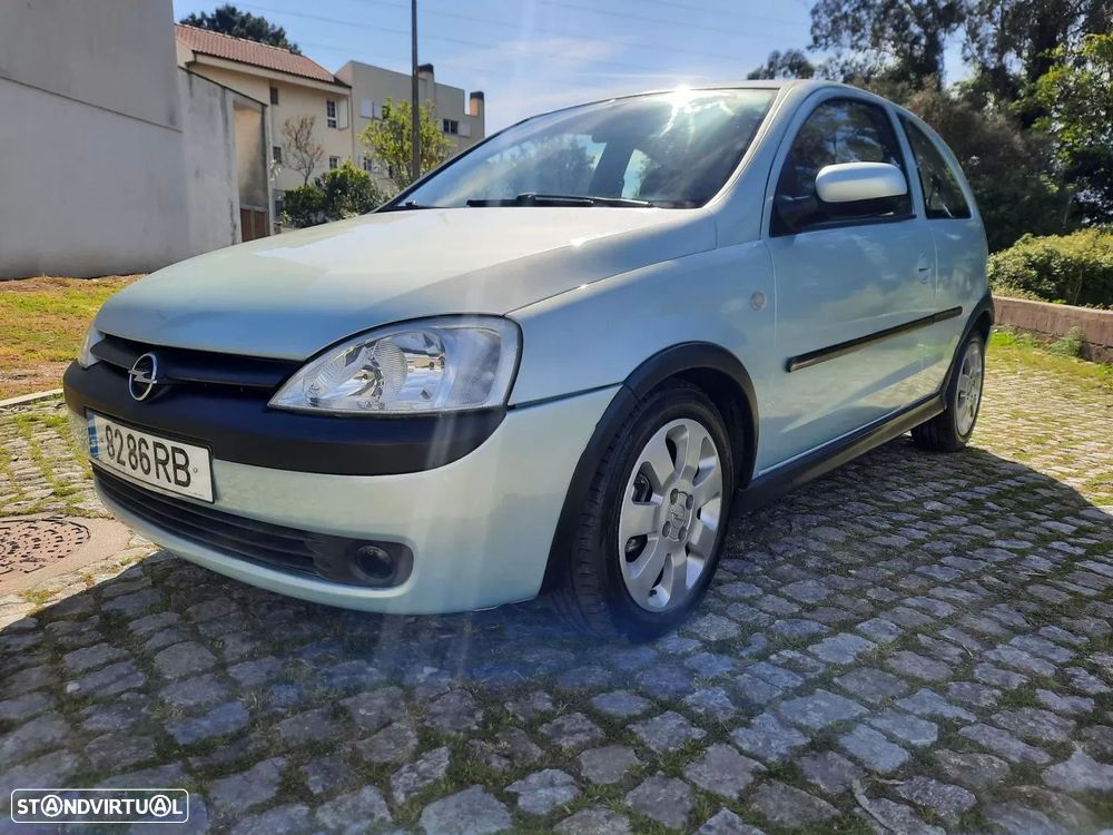 Opel Corsa 1.2 16V Sport - 1