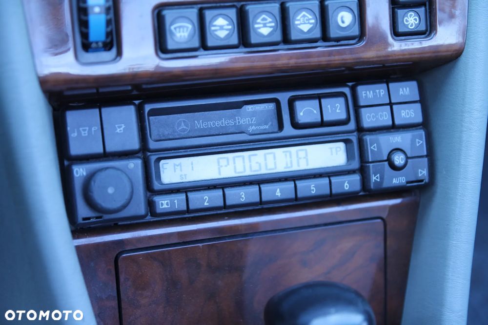 Mercedes-Benz W124 (1984-1993) - 22