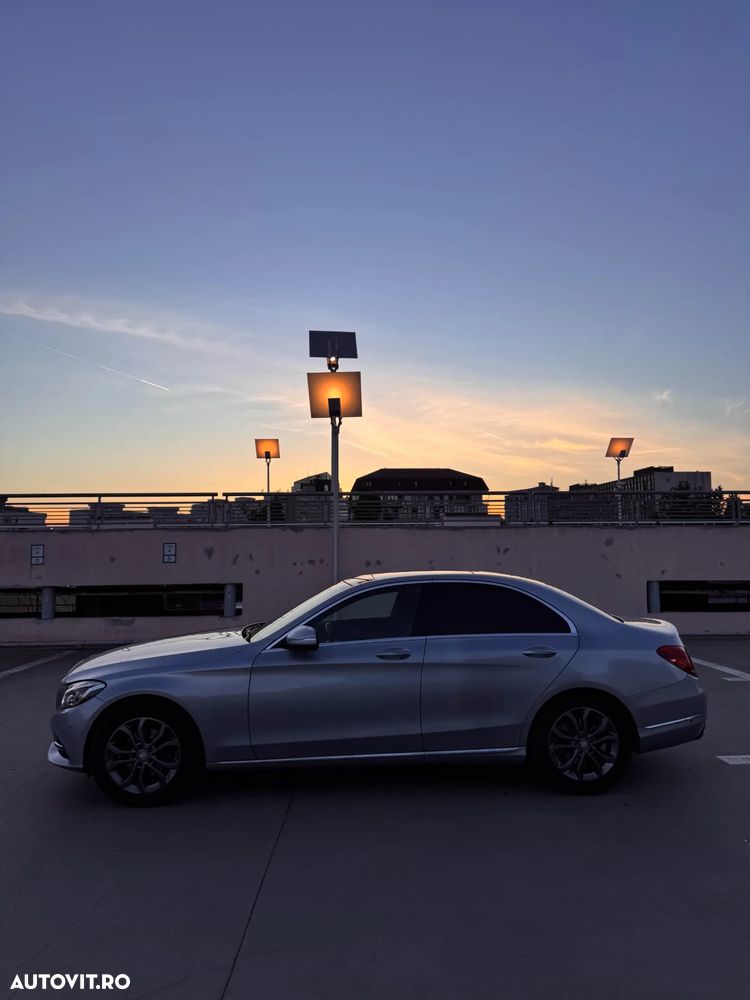 Mercedes-Benz C 220 (BlueTEC) d 7G-TRONIC Avantgarde - 3