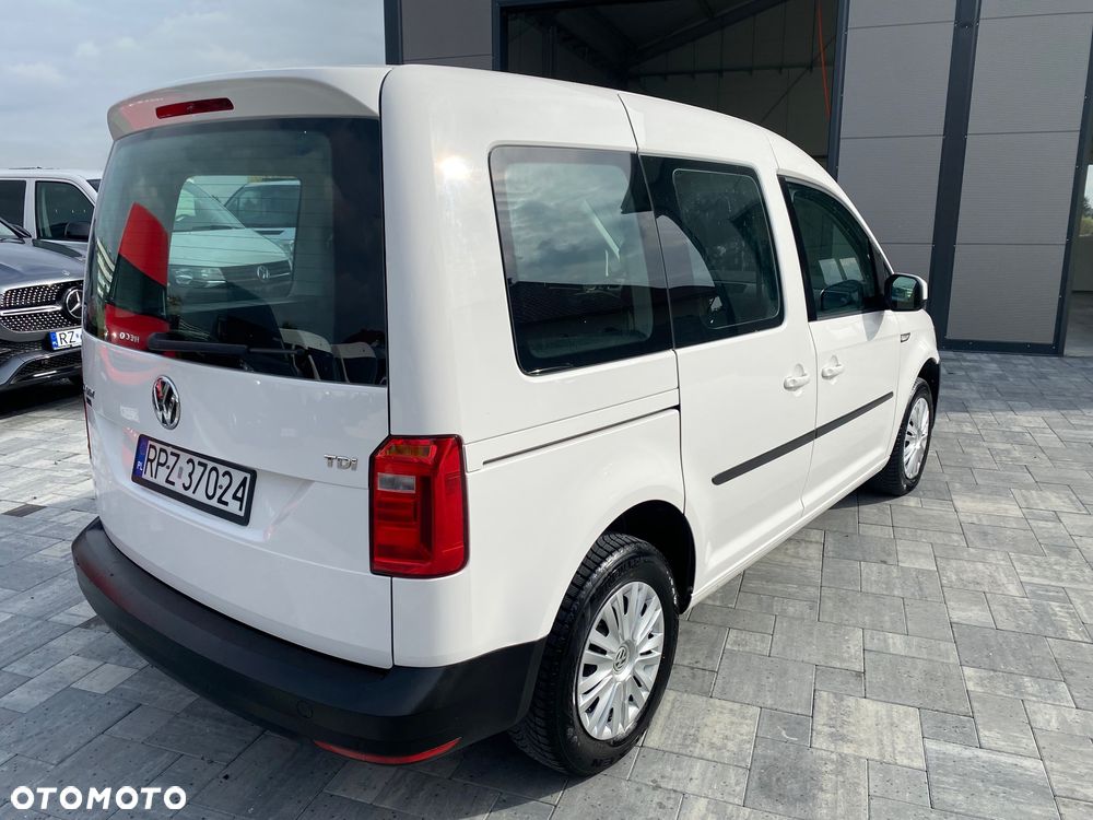 Volkswagen Caddy 2.0 TDI Highline - 30