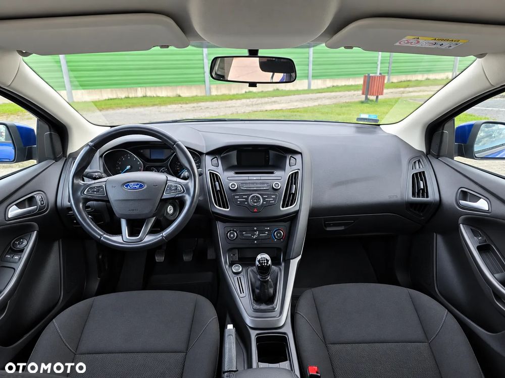 Ford Focus 1.6 Trend - 6