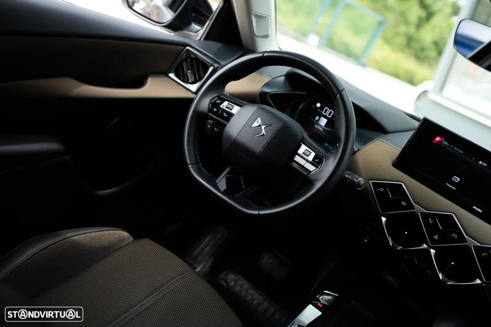 DS DS3 Crossback E-Tense Performance Line - 3