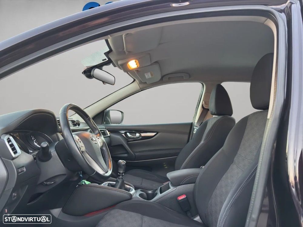 Nissan Qashqai 1.5 dCi Tekna - 9