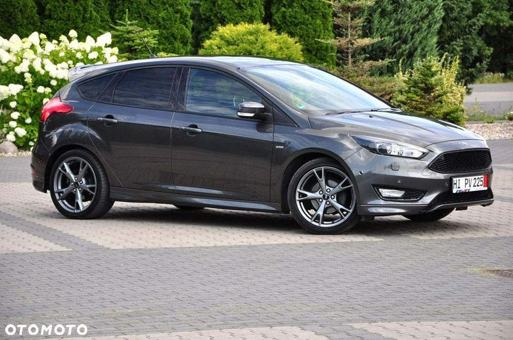 Ford Focus - 10
