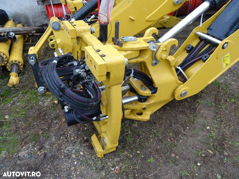 Brat  buldoexcavator Caterpillar 428 F2 , Nou - 6