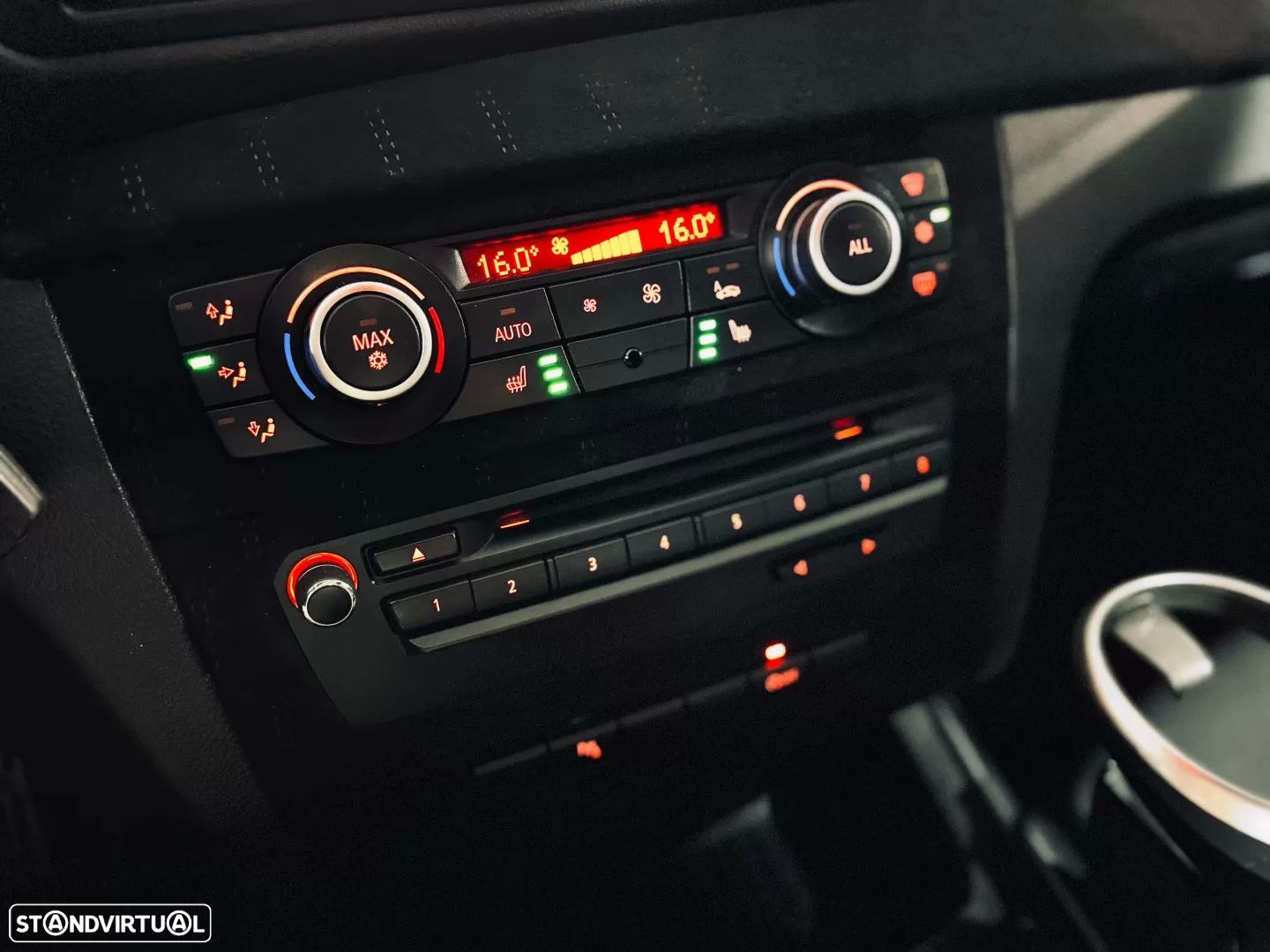 BMW 123 d - 25
