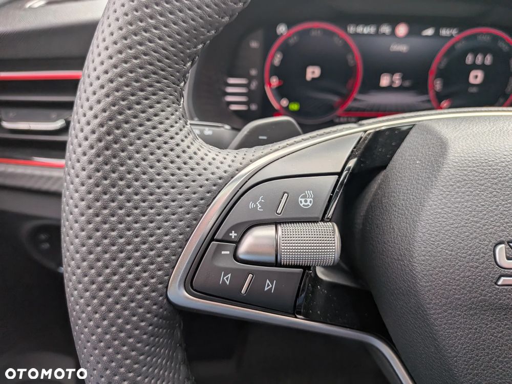 Skoda Kamiq 1.5 TSI Monte Carlo DSG - 17