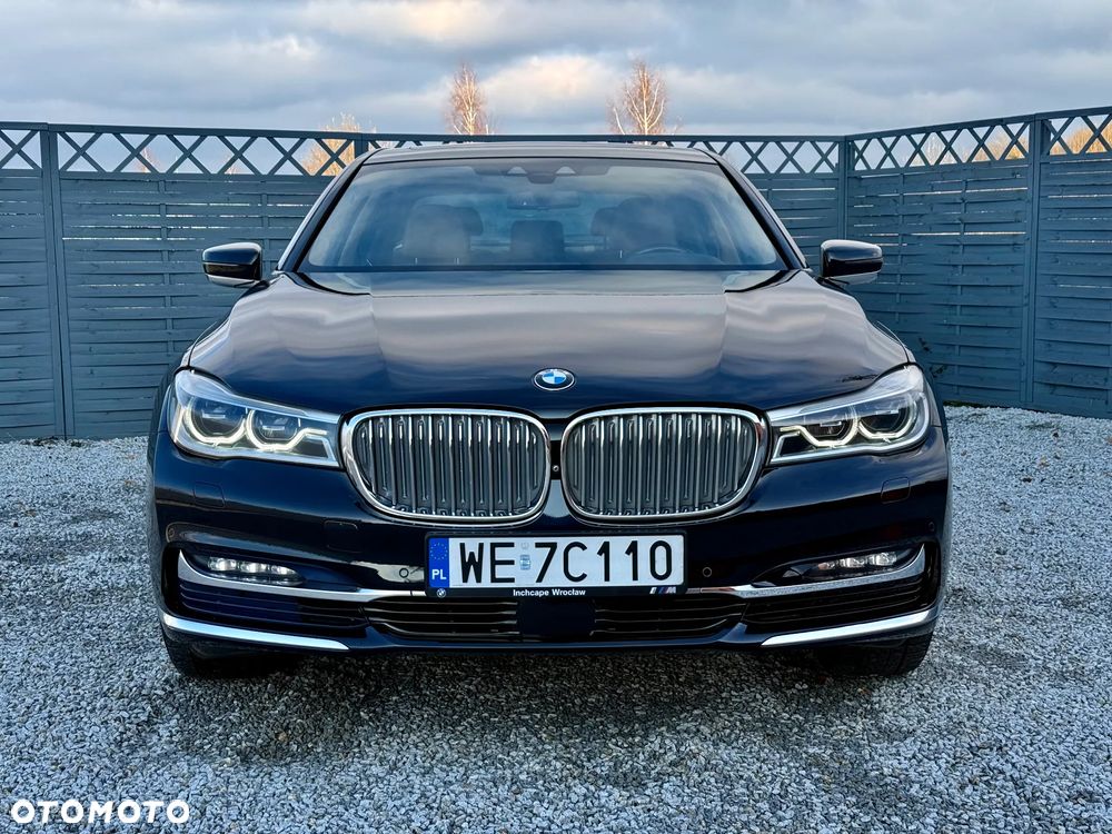 BMW Seria 7 740d xDrive - 26