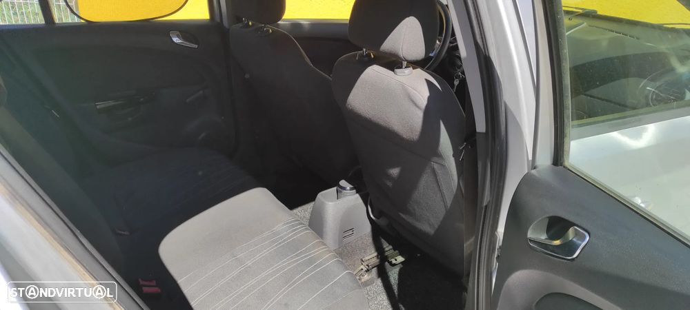 Opel Corsa 1.3 CDTi Enjoy - 11