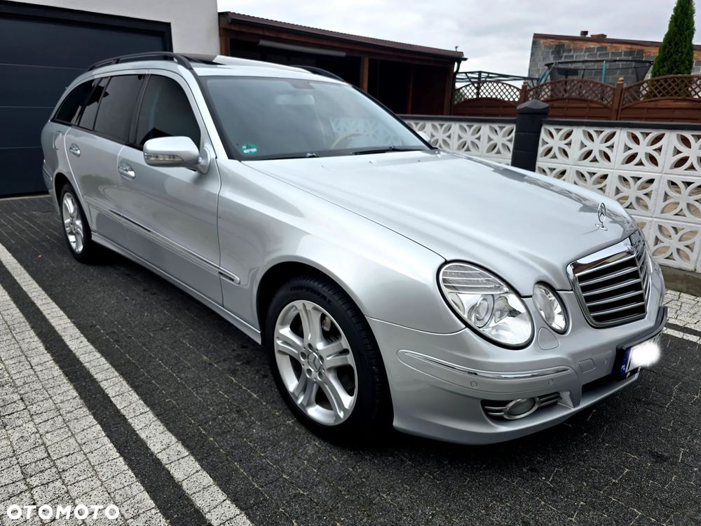 Mercedes-Benz Klasa E 320 CDI 4-Matic Avantgarde - 21