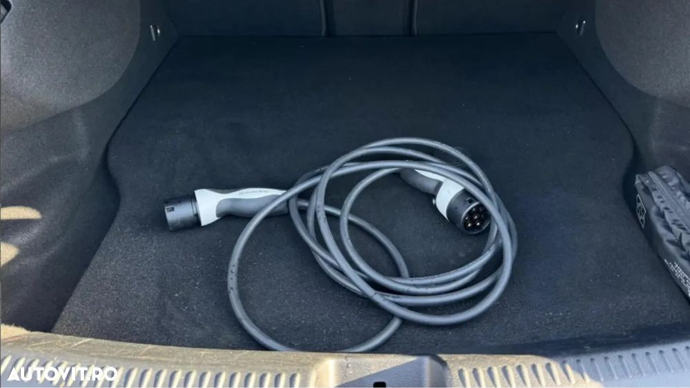Mercedes-Benz CLA 250 - 18